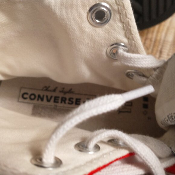 NWOT Red White Chuck Taylor All Starr Converse high top sz 8 men womens sz 10 - Picture 6 of 6